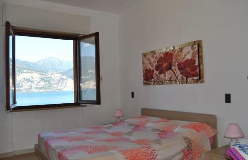 ROMANTICO APPARTAMENTO a CASSONE DI MALCESINE - Foto 16