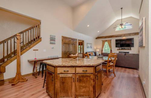 Hickory Hideaway with Communal Pool Access - Foto 21