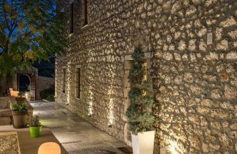 Mare Monte Luxury Suites - Photo 66