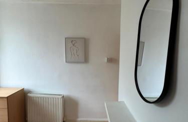 Tranquil 3BR in Portsmouth - Photo 25