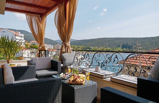 Beachfront Villa Adria - Foto 37