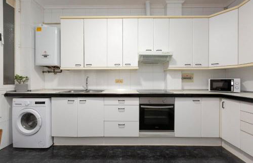 Amplio Apartamento en Casco Viejo - Corazón de Bilbao - Foto 37