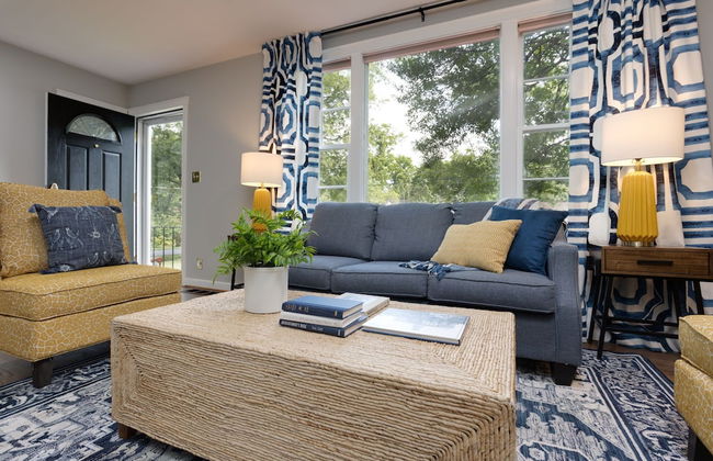 Green Hills Escape - Photo 21