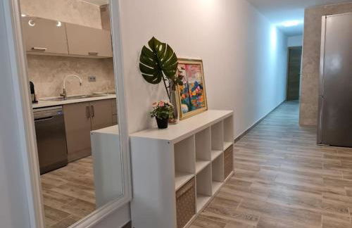 Precioso Apartamento Acondicionado al Lado del MAR - Photo 18