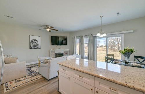 Stay and Play Spacious Concord Townhome Near Uptown - Foto 11