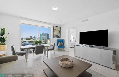 The Glamour of Upscale Downtown Ft. Lauderdale - Foto 7