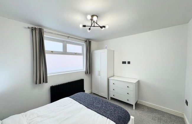 4 Guests - 2 Bedrooms - Parking - 9min City Centre - Photo 6