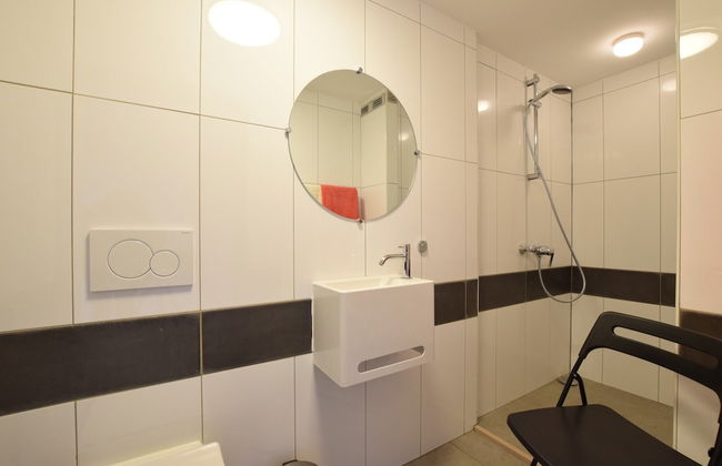 Luxurious Cottage in Libin Region With Sauna - Photo 21