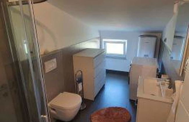 Beautiful Family Apartment a5 for 5 Guests in Vrvari, Close to the Beach - Photo 12