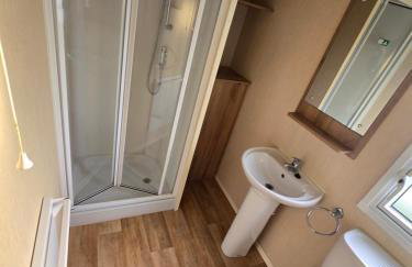 JY Holiday Caravans Wales, Oakfields Towyn Coastal Caravan Sleeps 6 - Foto 4