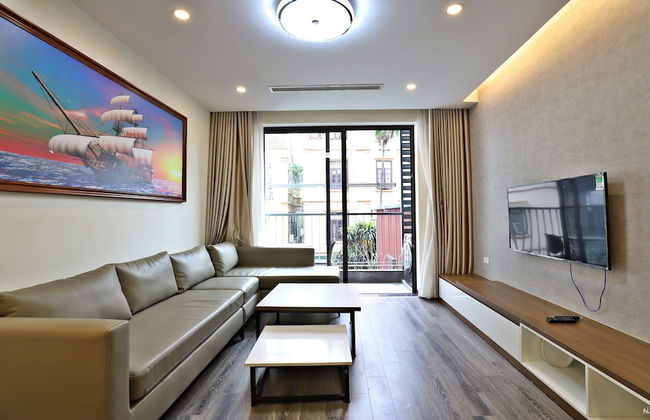 Luxe Paradise Suites Tay Ho - Photo 3