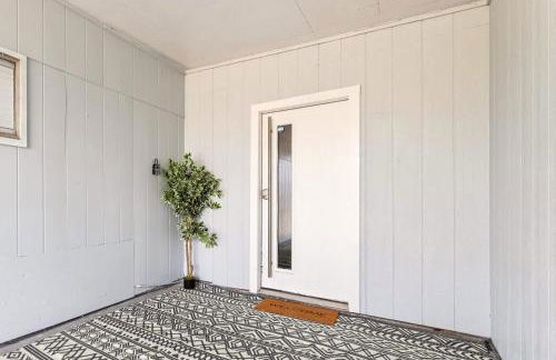 Newly Renovated 6BR 3BA Port Arthur Home with Hot Tub - Foto 5