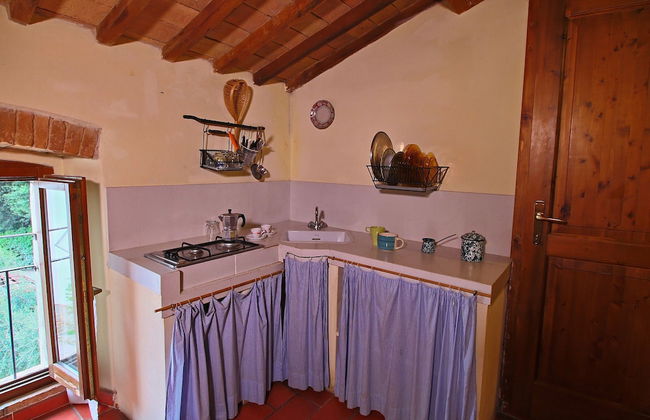 Attractive Apartment in old Farmhouse on the Estate With Pool - Foto 24