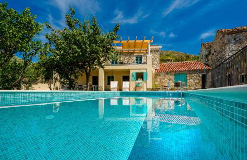 Rustic Stone Villa Begovi Dvori- 15 minutes to Dubrovnik - Foto 1