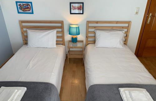 Sleep & Surf Ericeira - Portugal - Photo 46