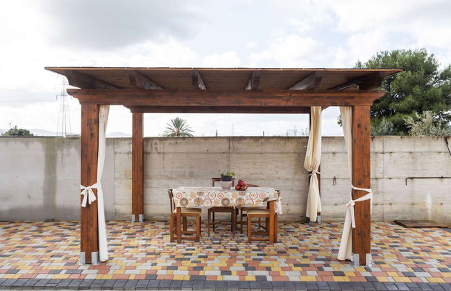 Belvilla by OYO Villa con Piscina - Partinico - Photo 24