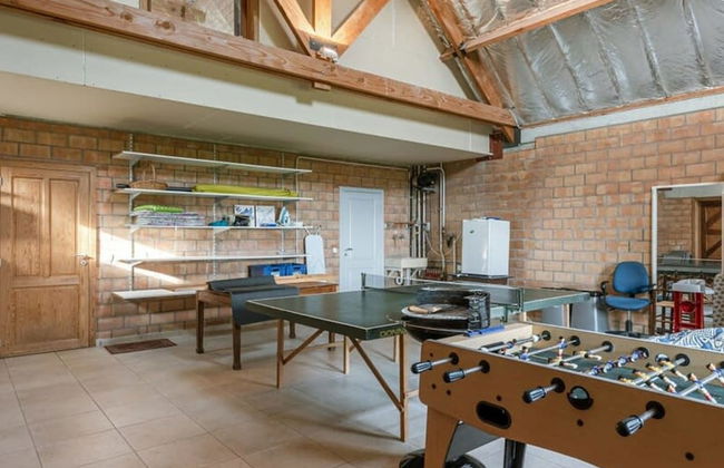 Rustic Family Holiday Home for up to 8 People Located in the Green of the Countryside - Foto 6