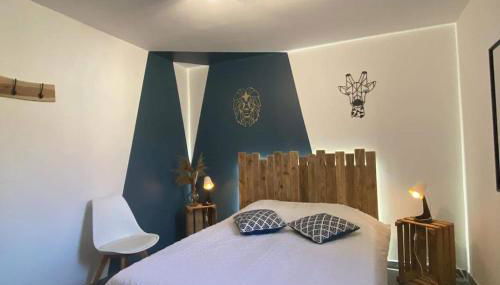 REZ de jardin moderne 4 chambres 8 personnes jardinet - Foto 5