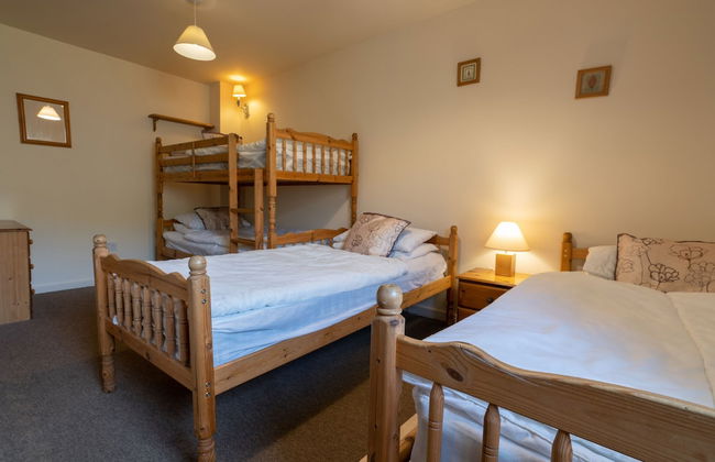 The Holmes Barn - Sleeps 16 - Pet Friendly - Foto 5