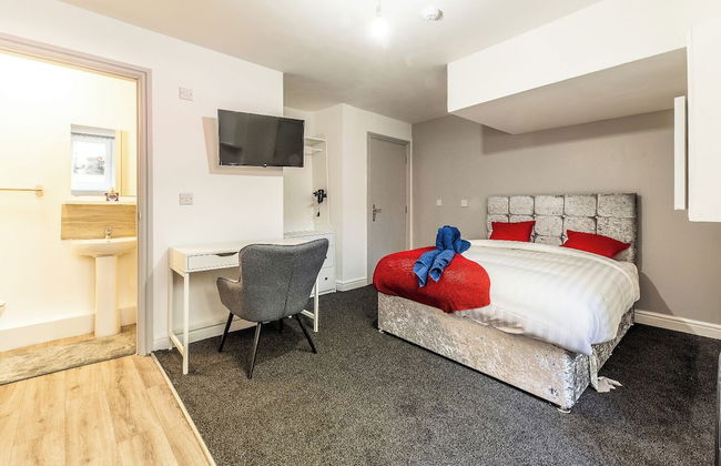 Stay Sleep Rest- Derby Road - Photo 3