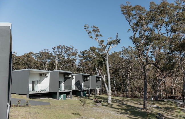 Beach & Bay Stay - Photo 12