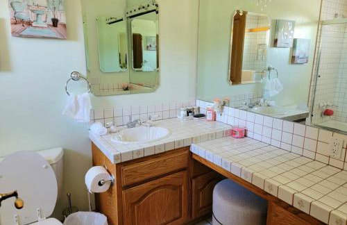 Luxury Hill Villa with Spectacular View - Foto 50