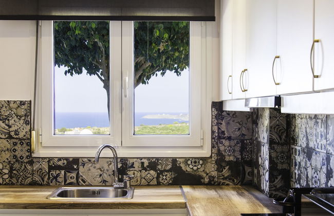 Talos Luxury Suites - Photo 54