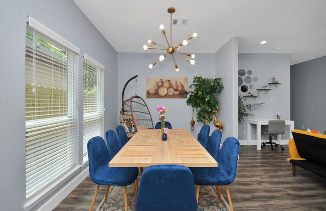 Cozy Retreat Near NRG Stadium, Free parking, Wi Fi - Foto 24