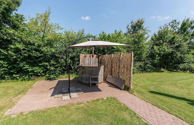 Lush Holiday Home With a Private Hot Tub - Foto 18