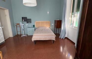 A due passi da tutto, luminoso vicino al navebus - Photo 15