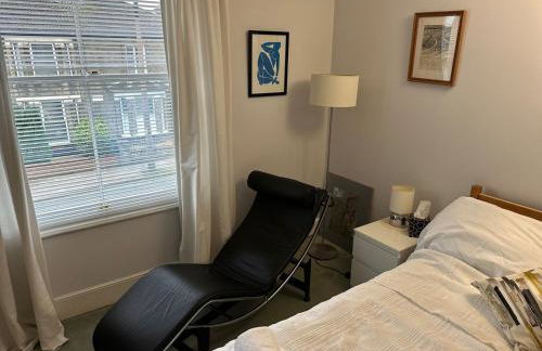 3BD Victorian Townhouse Near Norfolk Broads 4A, 2C - Photo 13