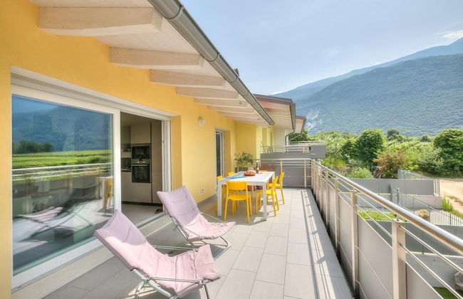 Mirabelle in Dro With 3 Bedrooms and 2 Bathrooms - Photo 1