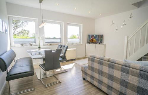 Wildrose OG - Photo 1