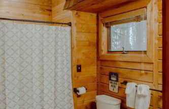 Private Cabin-Shuttle Pass Included! - Foto 6