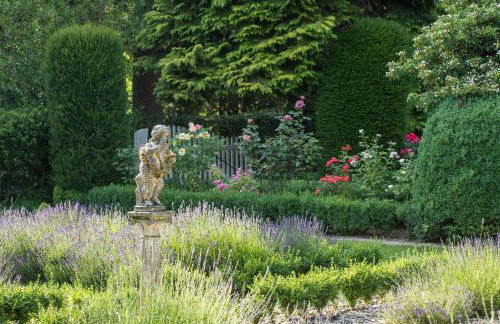 Altes Forstamt im Teutoburger Wald-Fewo Hofgarten - Foto 2