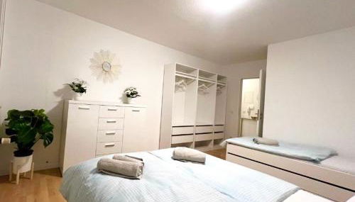 Modern und Gemütlich, Ferienwohnung mit Balkon und Netflix in Leimen WeHome Komfort - Foto 3