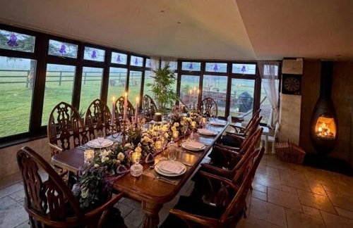 Luxury House on Private Estate with Hot tub and Play Barn - Photo 15