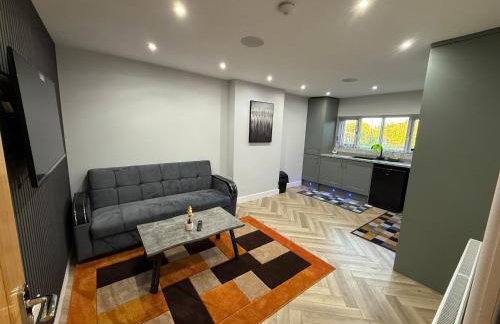 Luxurious 3 bedrooms flat near New Cross,Wolverhampton No Parties or events - Foto 19