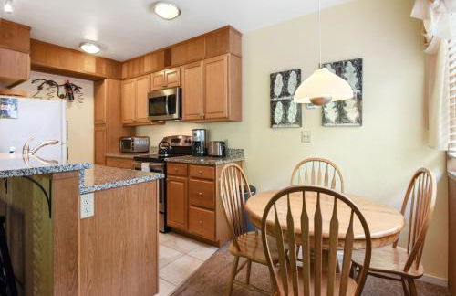 Enjoy Forest Views Retreat at Kingswood Village - Photo 12