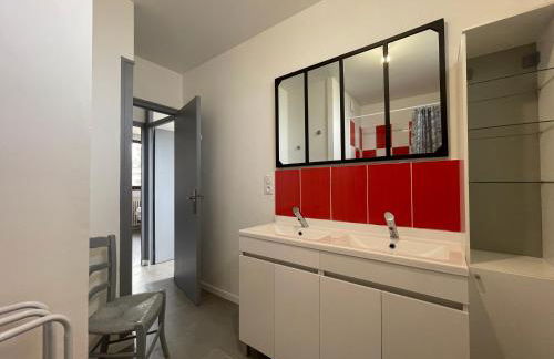 Grand appartement en vallée de la loire - Photo 13