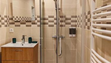 Chill and work - Foto 2, Shower