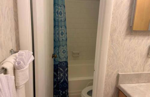 #2BR Cozy Villa - Mins to Historic STM Amusement Park! - Foto 7