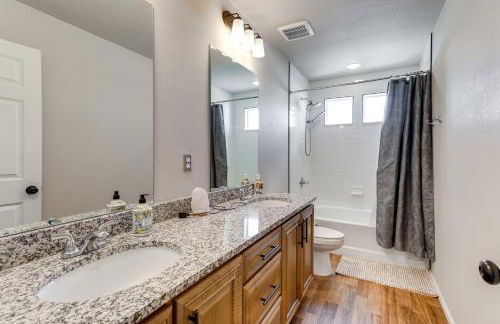 17 Mi to Downtown Denver Modern Aurora Home! - Foto 26