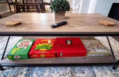 Large Remodeled 4 Bedroom Only 7 Minutes to Downtown - Foto 19