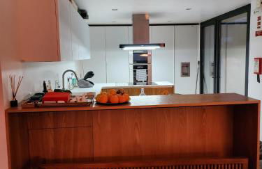 Modern Villa with Sea & River View Pool and Gym. - Foto 25