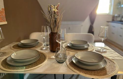 2-Zimmer Apartment - Zentral über den Dächern von Aschaffenburg - 5 min vom HBF - Gegenüber City Galerie - Foto 7