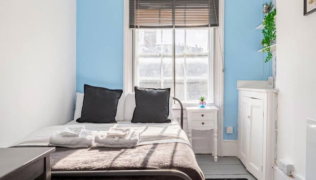 Camden 3-bed, Sleeps 6, 1 Min to Tube & Parking - Foto 3, Habitación