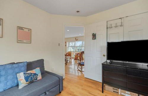 ALX Cape Cod 3-BR Near Old Town & Mount Vernon - Foto 16