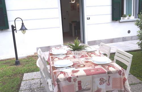 BELLAGIO DREAMS APT, pool, with private garden, near lake - Foto 16