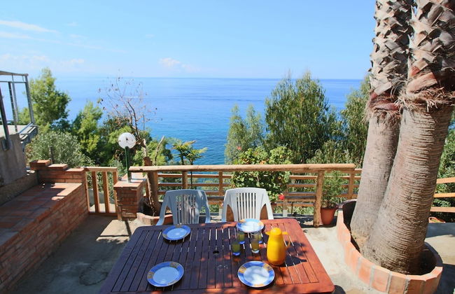 Cozy Holiday Home in Ricadi near Sea - Photo 22
